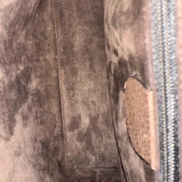 🚫SOLD🚫✨💎VINTAGE💎✨ GUCCI BAMBOO BAG
IN METALLIC CHAMPAIGNE LEATHER! - Picture 4 of 15